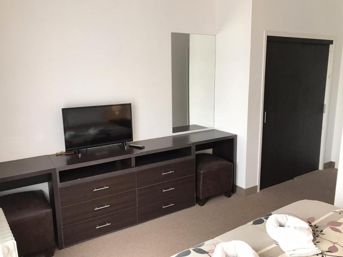 Hotel Europa Pinamar Kültér fotó